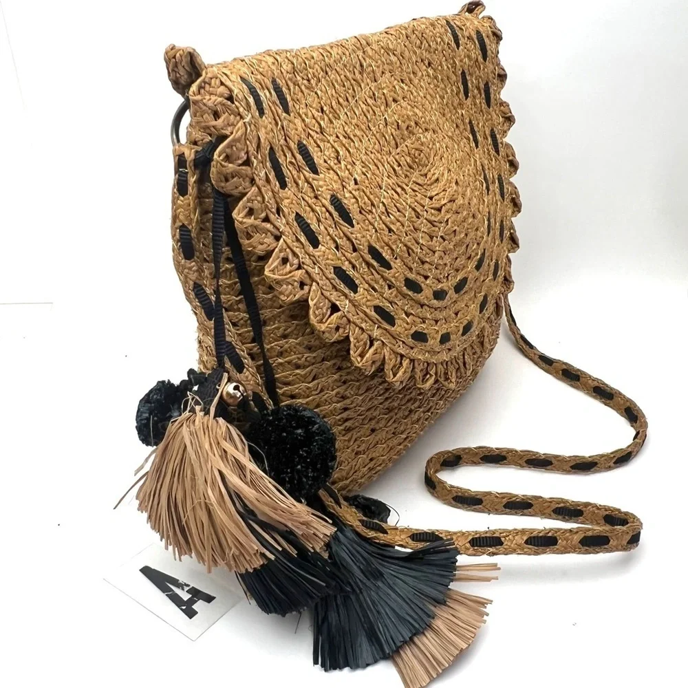 ERIC JAVITS Brigitte Squishee Shoulder Bag - Picture 5 of 13